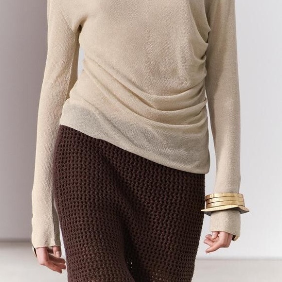 Zara Gold Mango Wood Bracelets Set - Picture 4 of 4